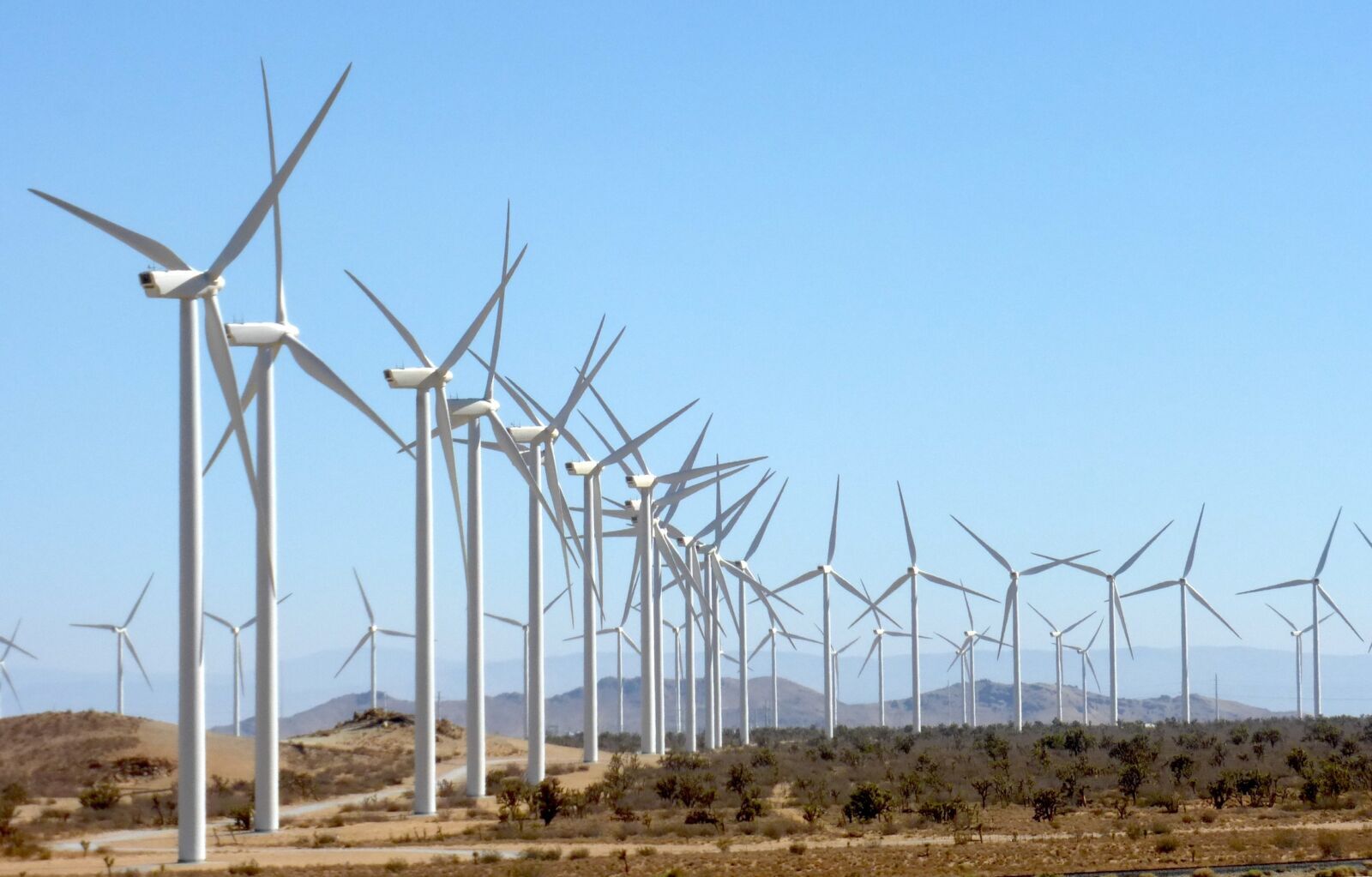 Africa Turns to Wind as Grids Seek Balance Beyond Daytime Solar Growth