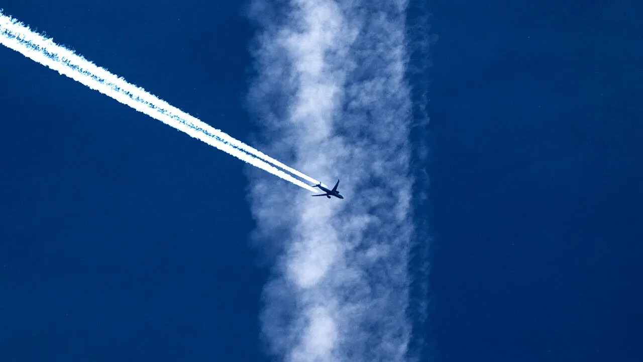 Contrail Avoidance Offers Airlines a Cheap Climate Tool They Rarely Deploy