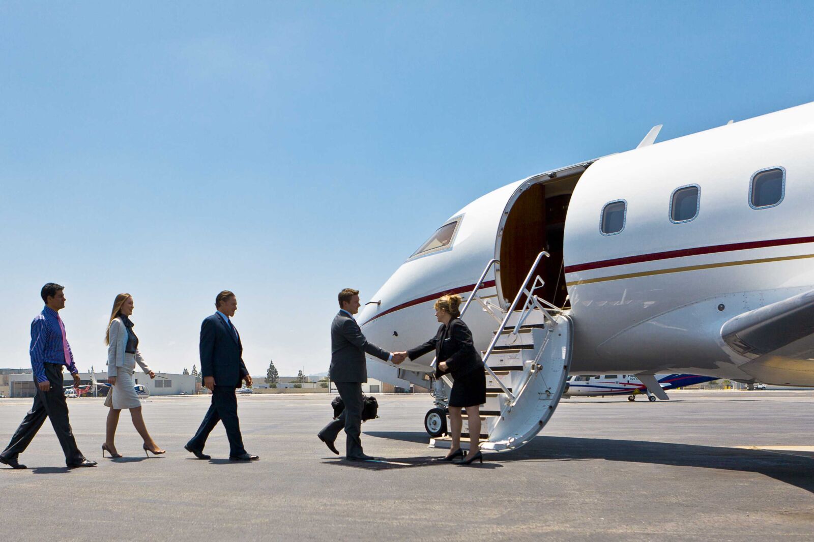 Global Business Aviation Growth Raises Questions About Infrastructure Capacity and Environmental Sustainability