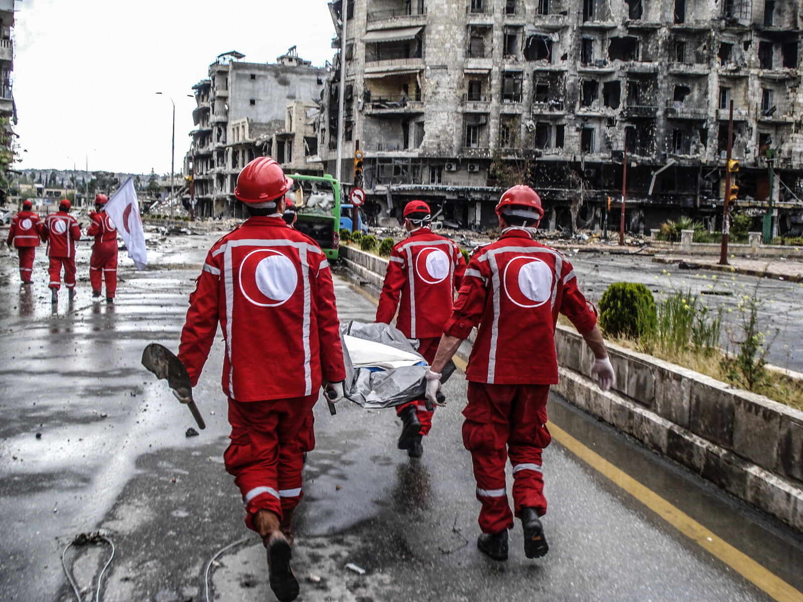 Healthcare Ethics Tested as Conflict Zones Challenge Medical Neutrality and Global Rules