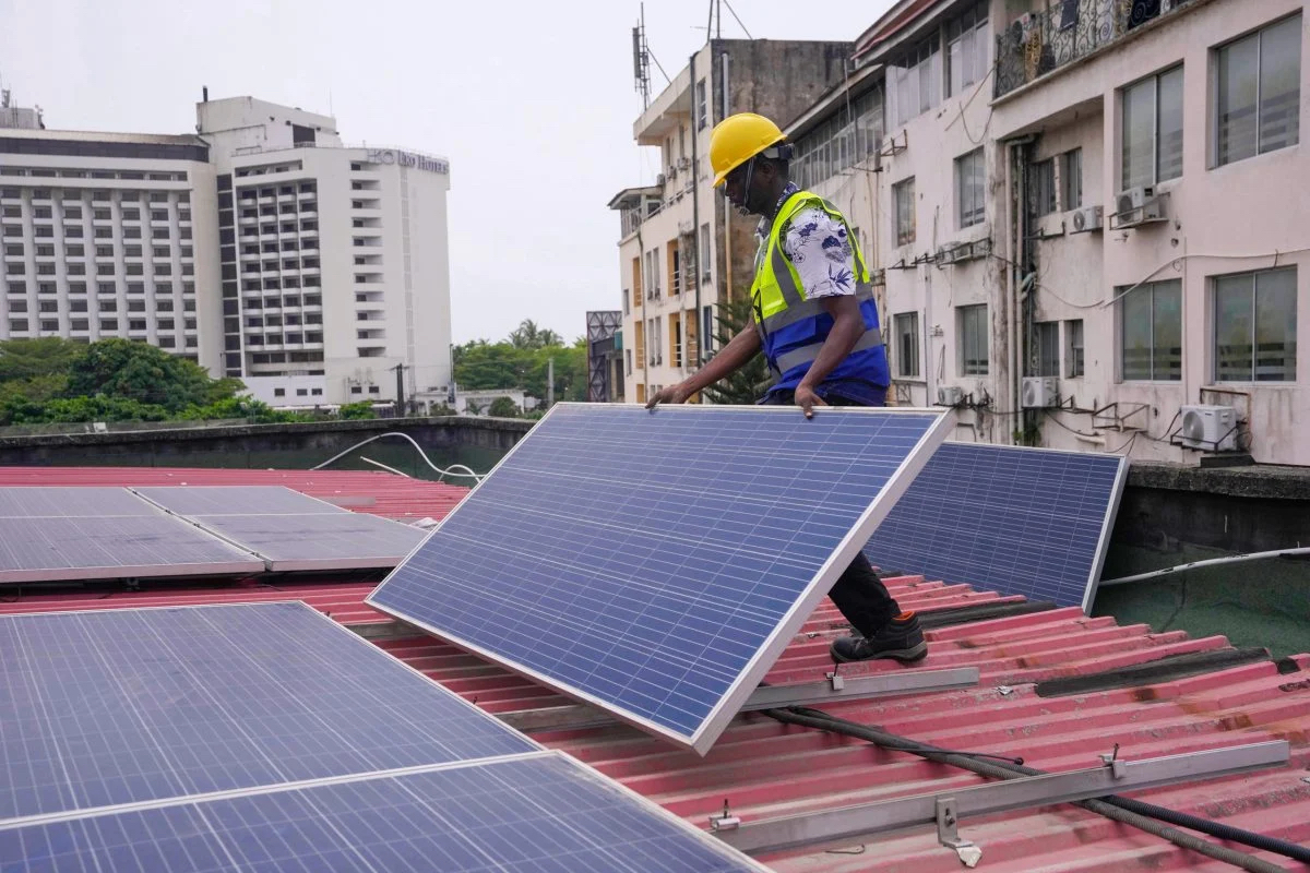 Nigeria Favours Rooftop Solar Over Balcony Systems Despite Improved Safety Measures