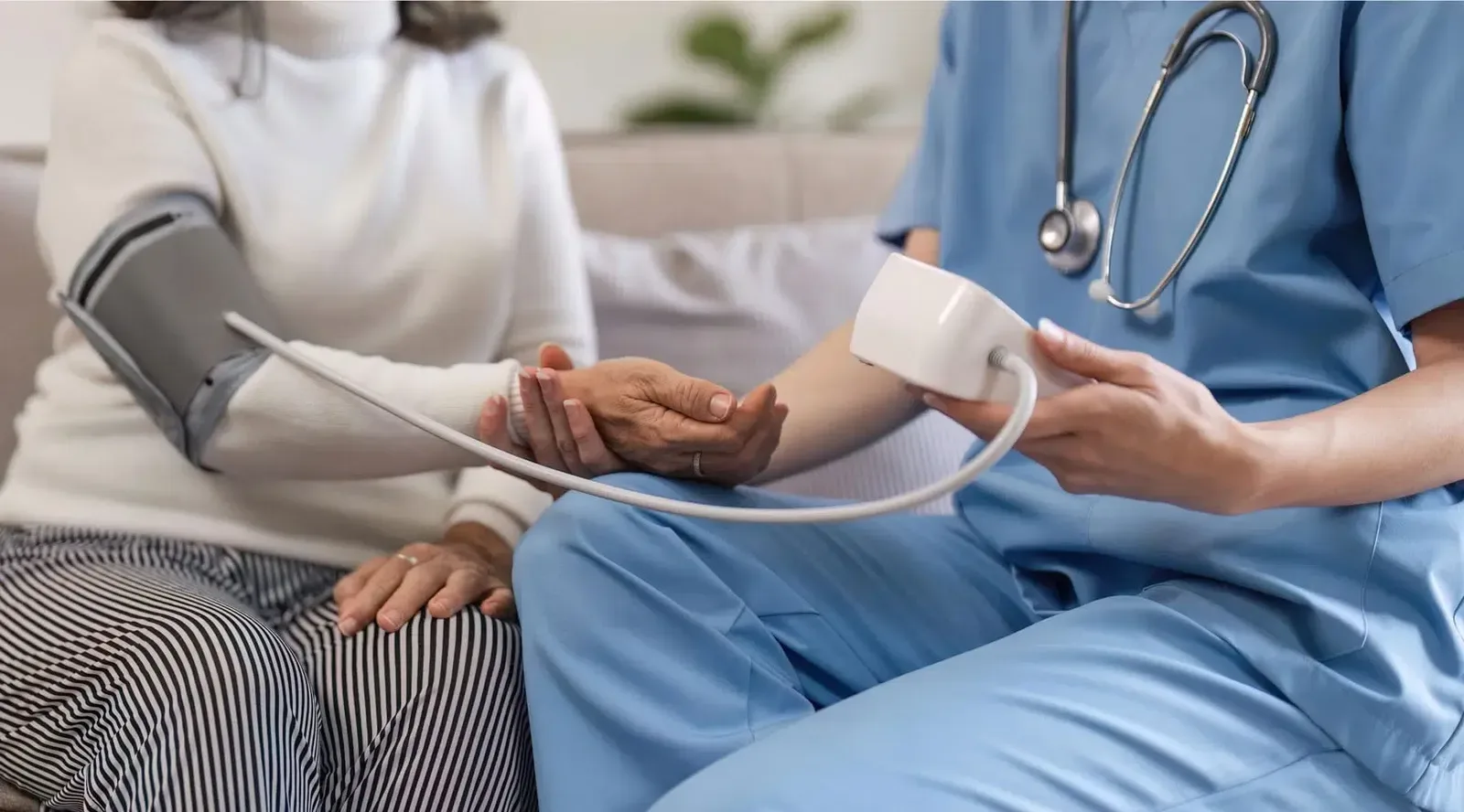 PCSK9 Therapies Advance Cholesterol Care While Longevity Claims Require Stronger Clinical Evidence