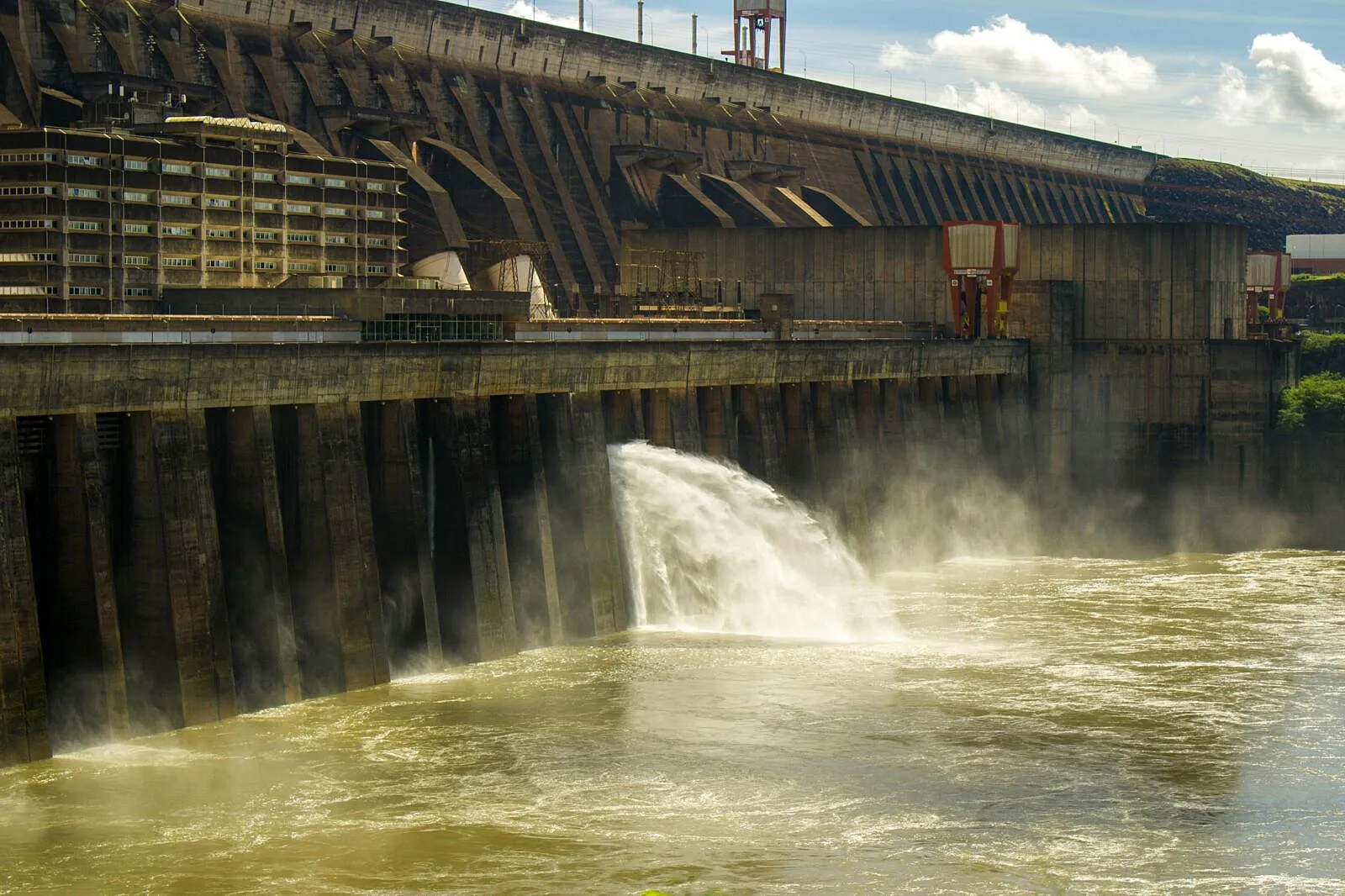 Two Congos Plan Africa’s Largest Hydropower Project To Power Regional Energy Transition