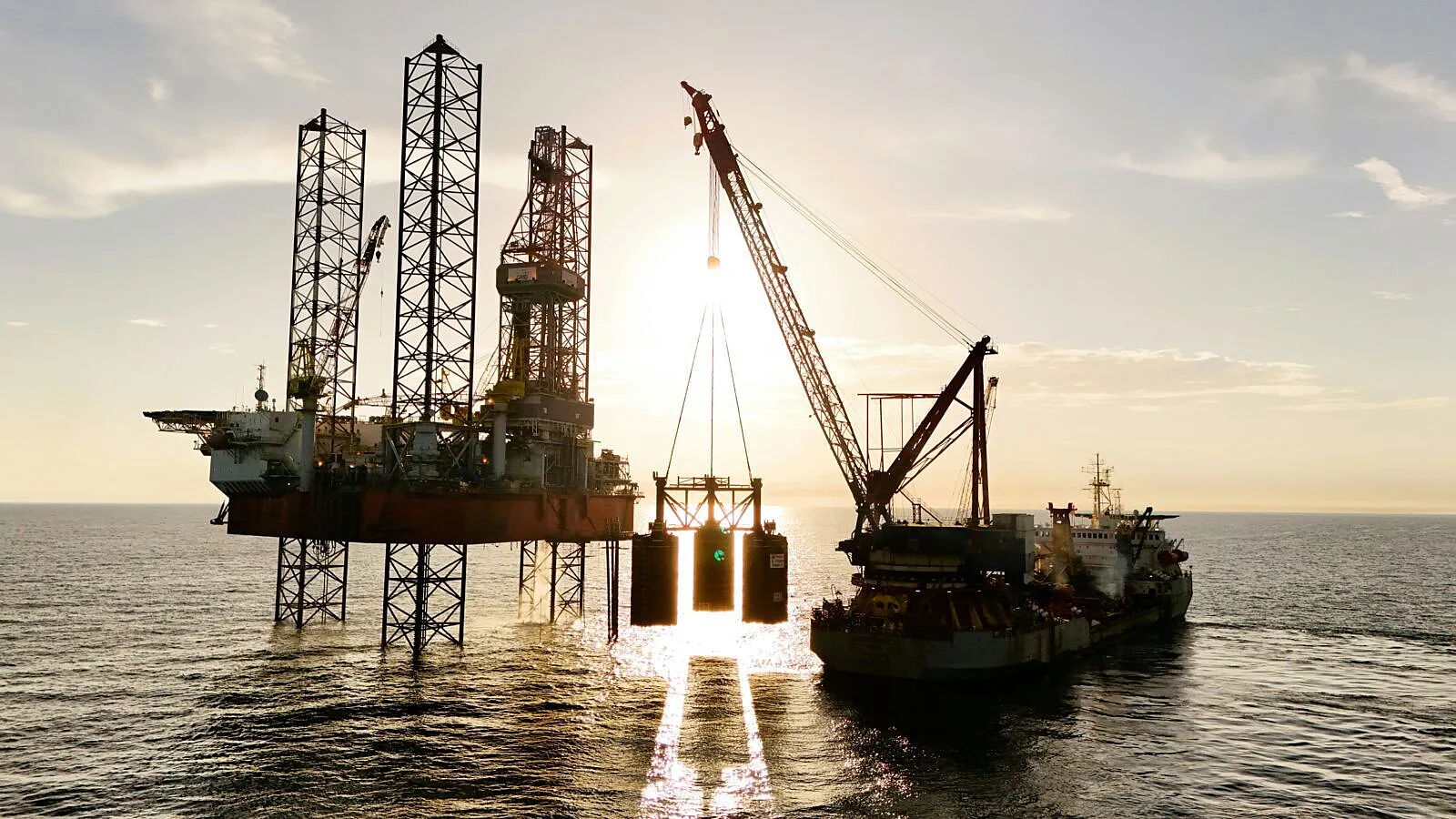 Africa’s Oil Boom Promise Falters as New Report Pushes Renewable Development Path