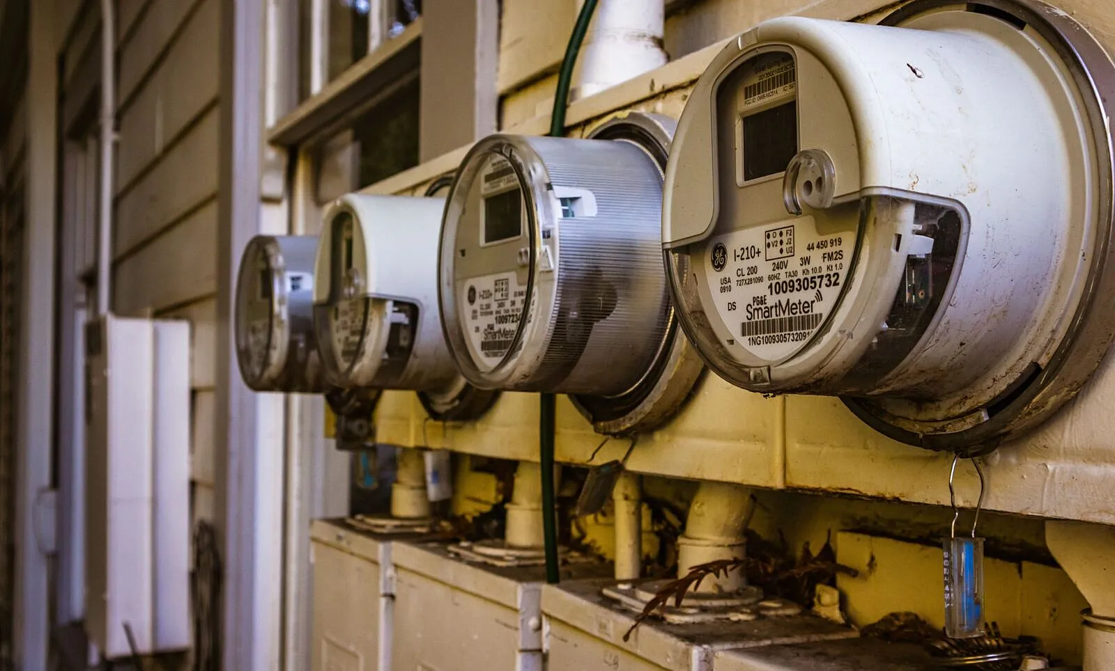 A Single Buyer of Electricity Could Save British Households £198 a Year, and Show Africa What's Possible