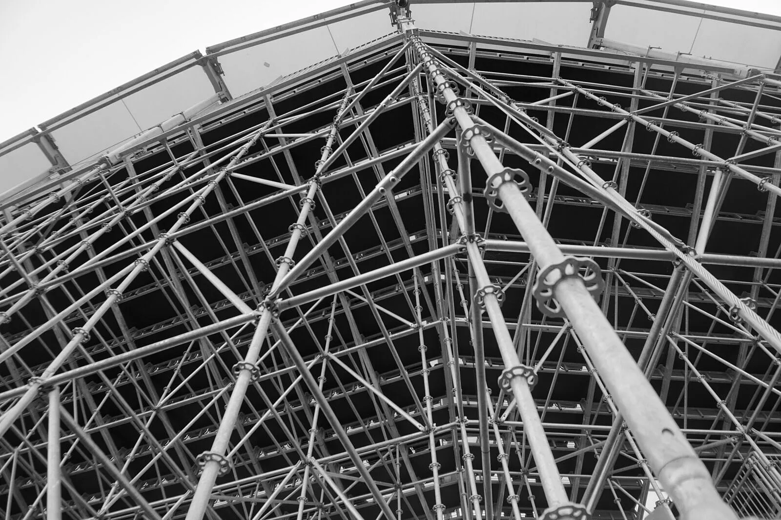 Classical procurement built assets but separated finance, construction and long-term performance accountability