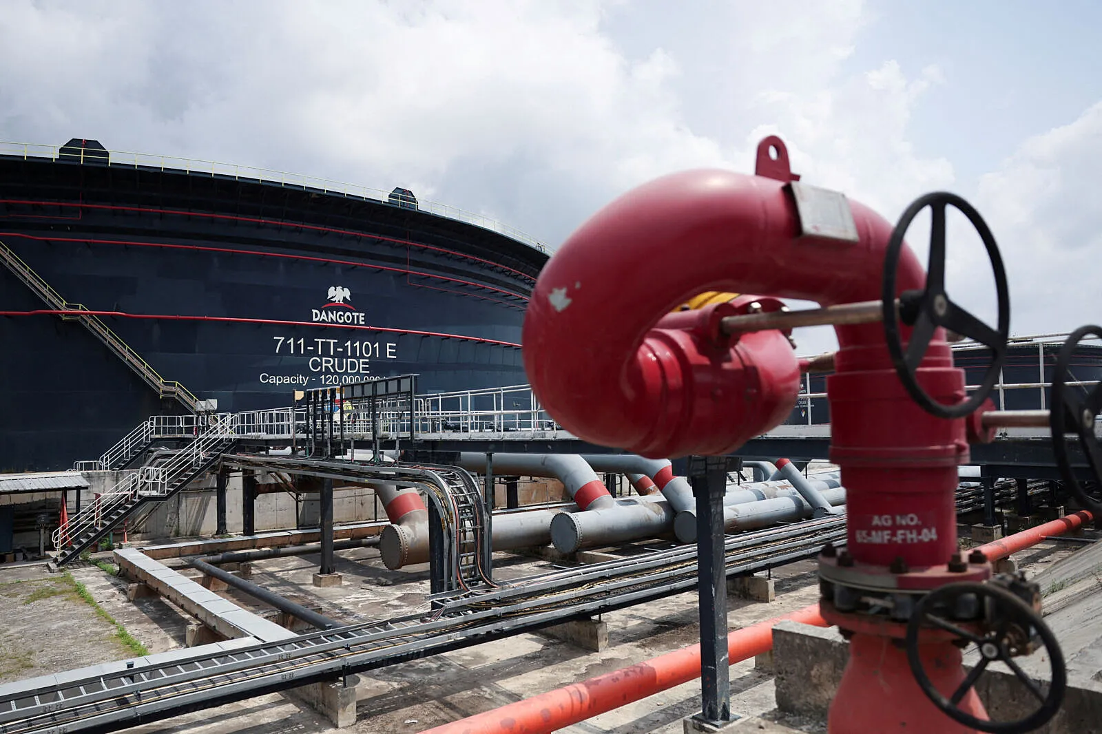 Dangote Refinery IPO Tests Whether Strategic Scale Can Justify a Premium Price