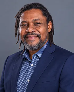 Uade Ahimie – The Financial Storyteller Behind Sustainability Reporting