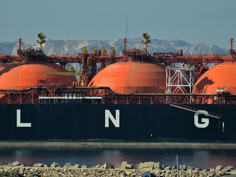 LNG expansion lifts 2026 growth forecast to 5.2% as exports surge