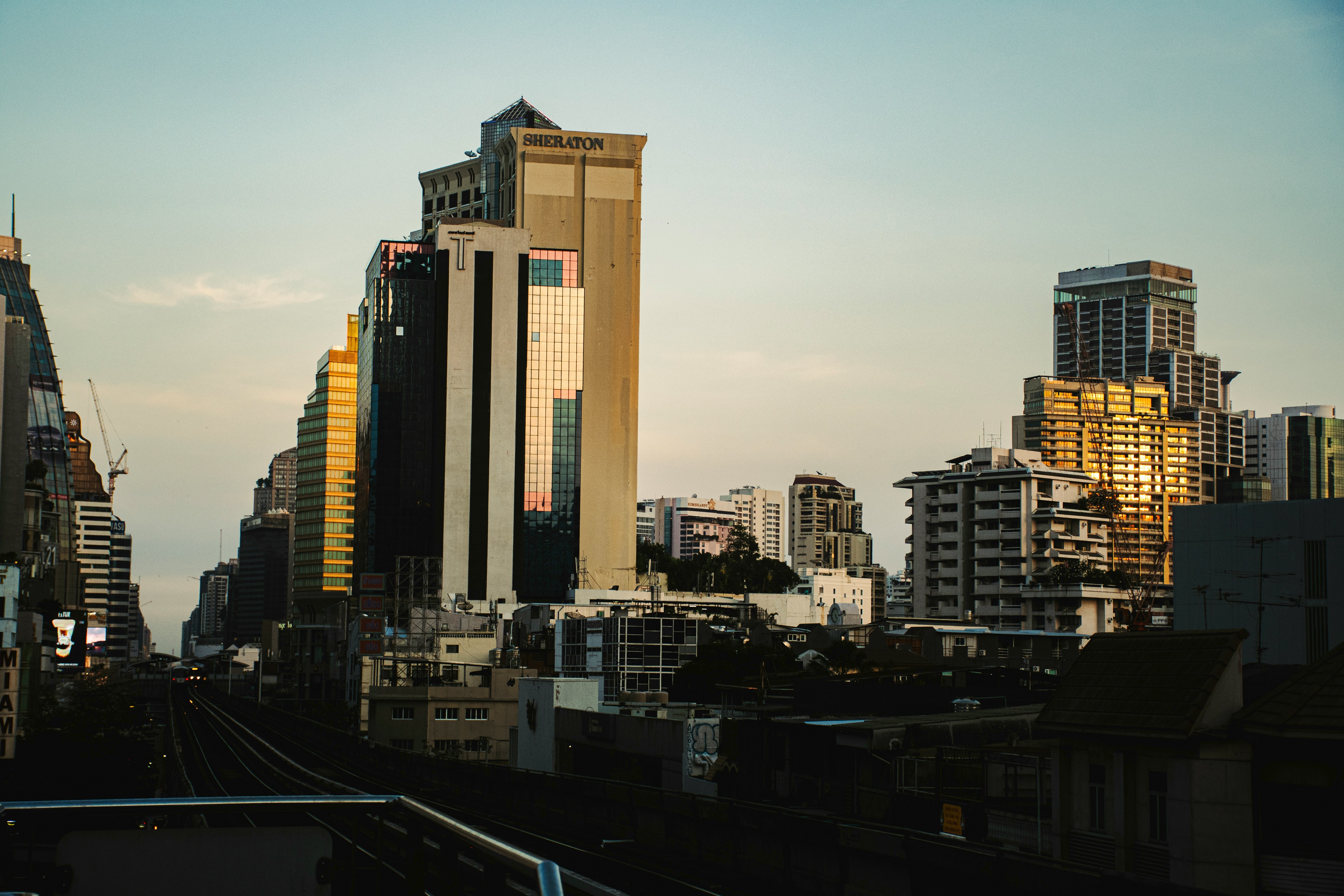 Africa's ESG Capitals Rise: Ten Nations Redefine Sustainable Investment Flows in 2025